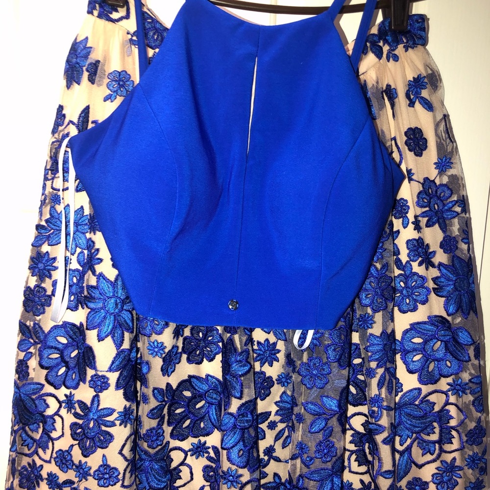 Blue prom dress